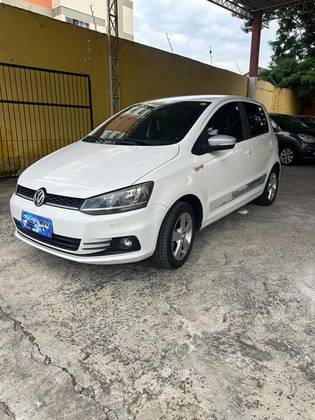 VOLKSWAGEN FOX 1.0 MPI BLUEMOTION 12V FLEX 4P MANUAL VOLKSWAGEN FOX 1.0 MPI BLUEMOTION 12V FLEX 4P MANUAL